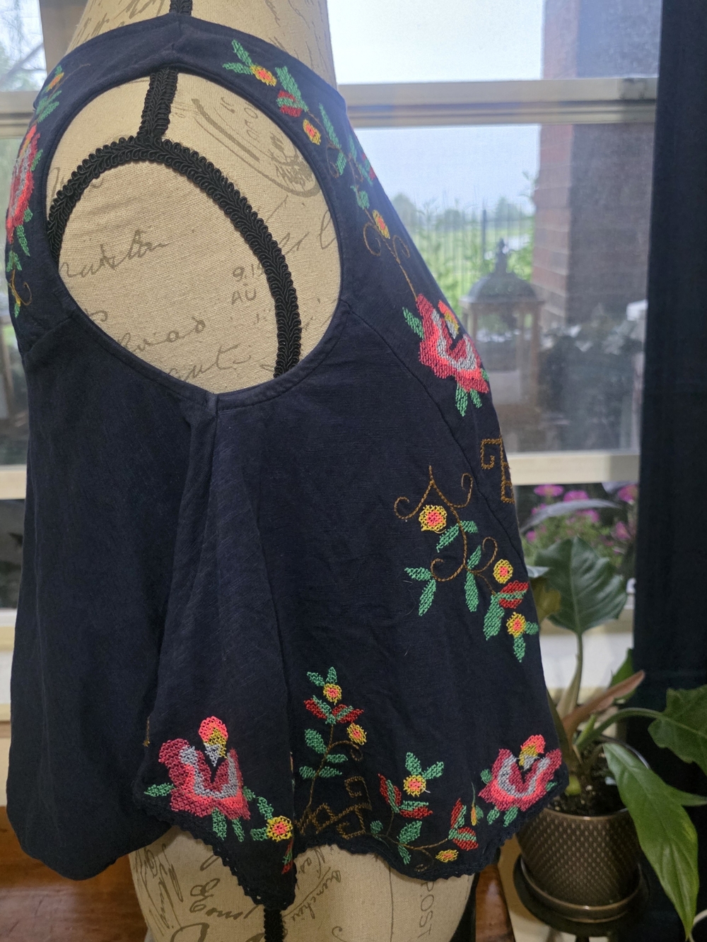 Free People Navy Embroidered Floral Tank - Picture 4 of 9